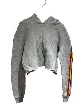 SO NIKKI grey cropped hoodie with print on sleeves - size 6